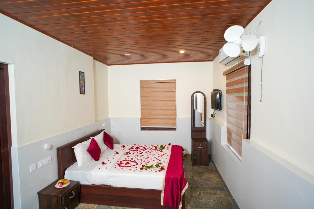 Clay Resort By Bestinn Leisure - Wayanad Padinjarathara Εξωτερικό φωτογραφία