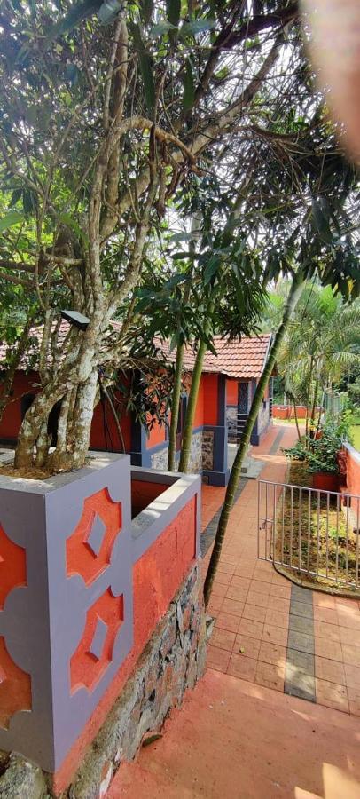 Clay Resort By Bestinn Leisure - Wayanad Padinjarathara Εξωτερικό φωτογραφία